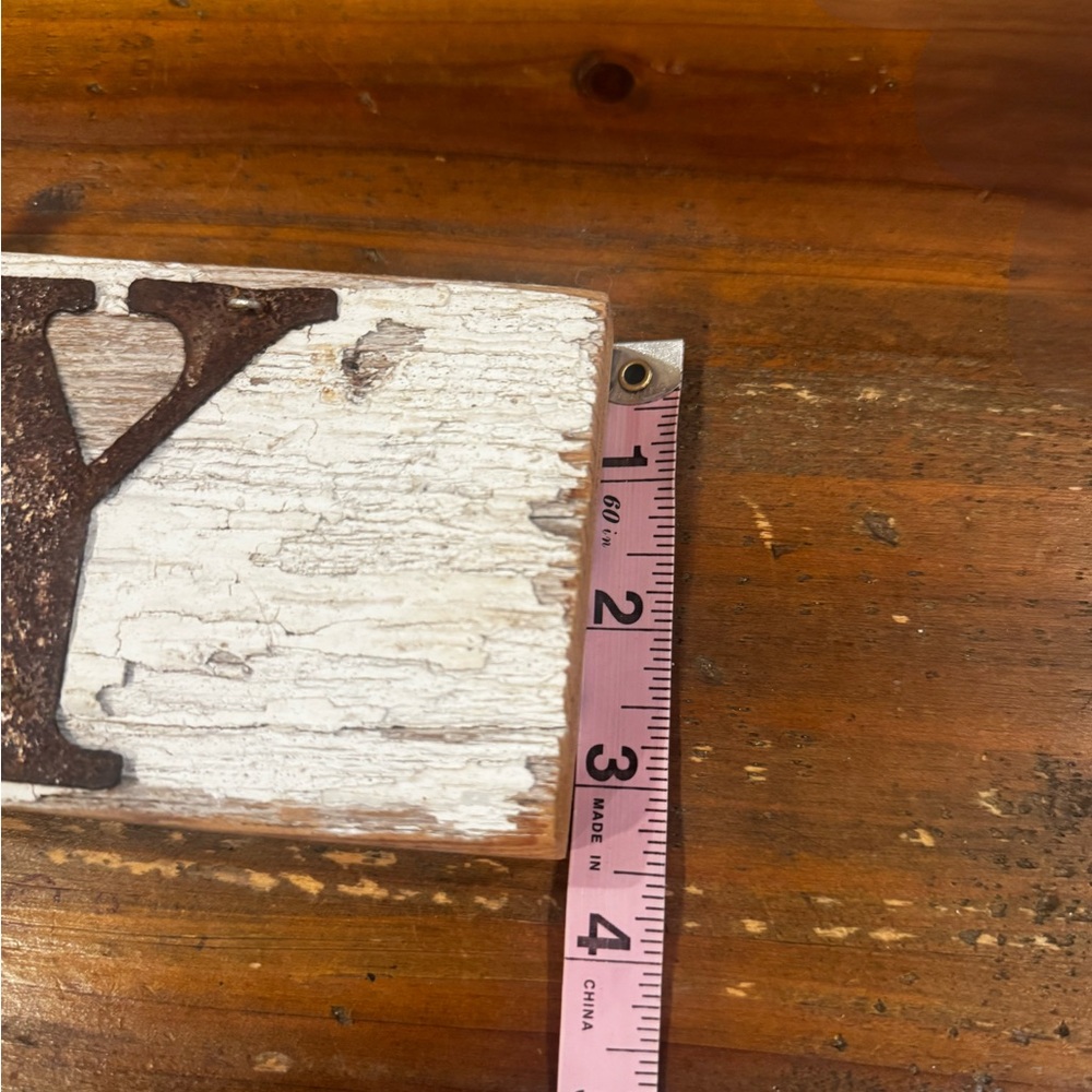 Rustic Family Sign Decor - Picture 8 of 9